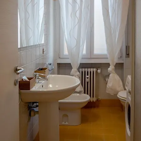 Rebecca's House Verona